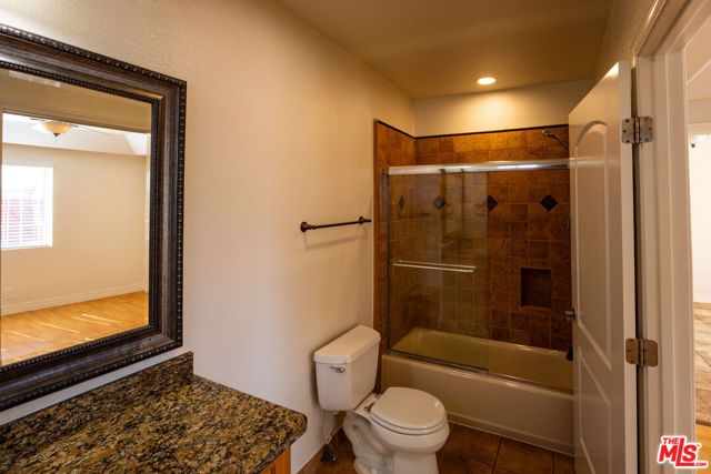 5766 Newcastle Avenue, Los Angeles, CA 91316