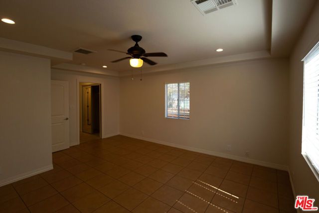 5766 Newcastle Avenue, Los Angeles, CA 91316