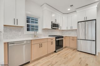 196 Taylor St, City Of Orange Twp., NJ 07050