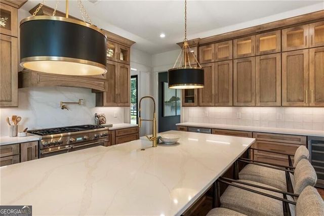 185 Heatherton Lane, Milton, GA 30009