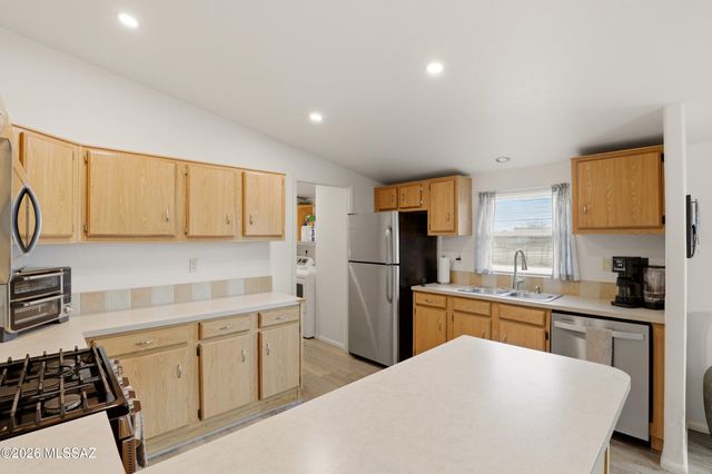 16921 W Placita Dato, Marana, AZ 85653