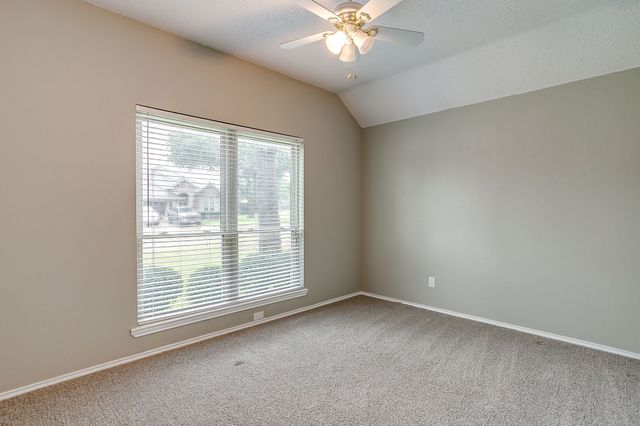 7901 Ember Oaks Drive, North Richland Hills, TX 76182