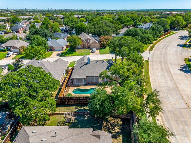 7901 Ember Oaks Drive, North Richland Hills, TX 76182