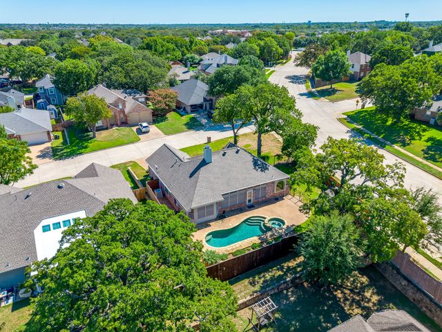 7901 Ember Oaks Drive, North Richland Hills, TX 76182