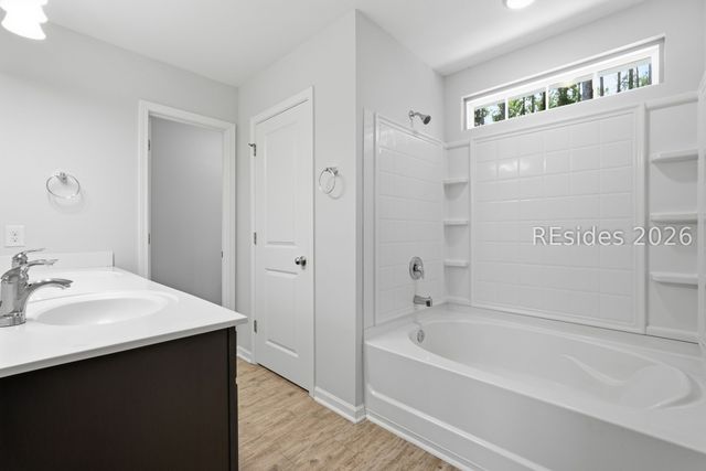 4 Swamp White Oak Dr, Bluffton, SC 29910
