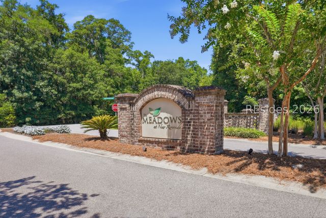 4 Swamp White Oak Dr, Bluffton, SC 29910