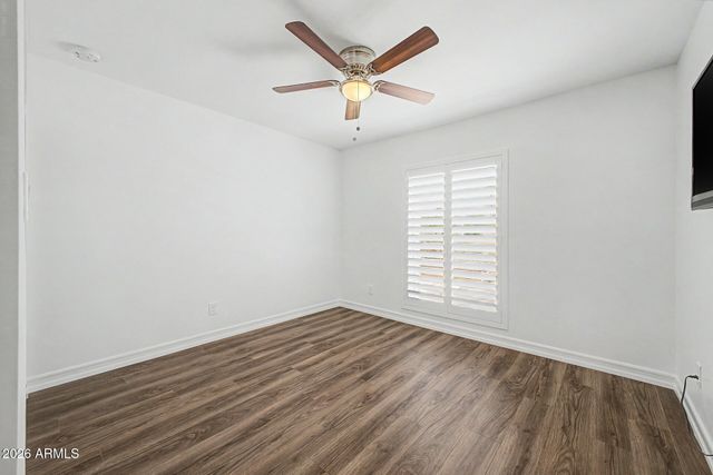 2335 E SHANGRI LA Road, Phoenix, AZ 85028