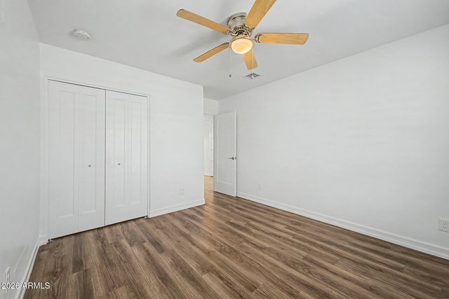 2335 E SHANGRI LA Road, Phoenix, AZ 85028