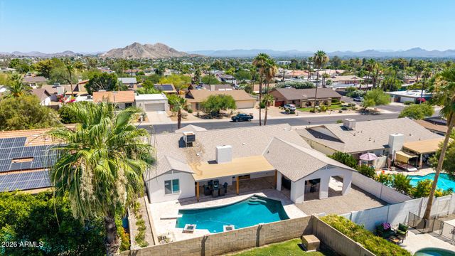 2335 E SHANGRI LA Road, Phoenix, AZ 85028