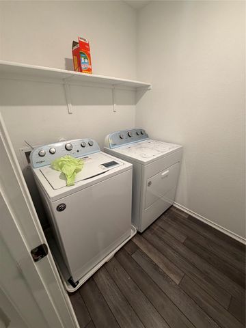 316 Harper LN, Georgetown, TX 78626