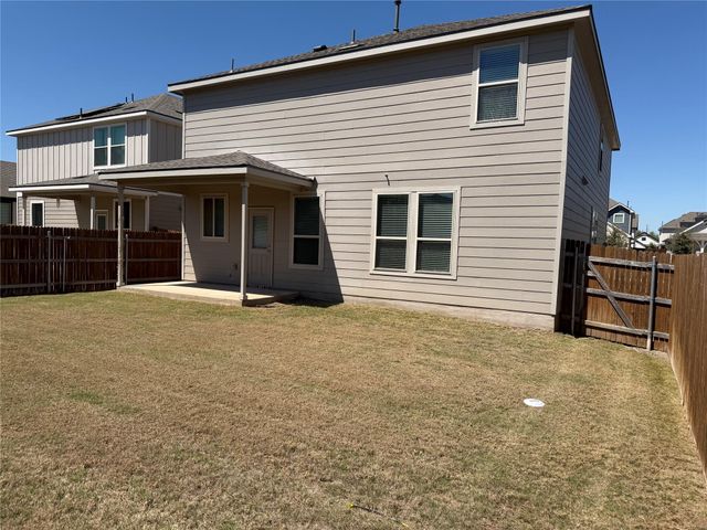 316 Harper LN, Georgetown, TX 78626