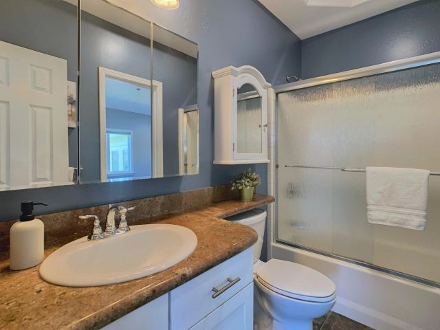 205 HIGHLINE TRAIL, El Cajon, CA 92021