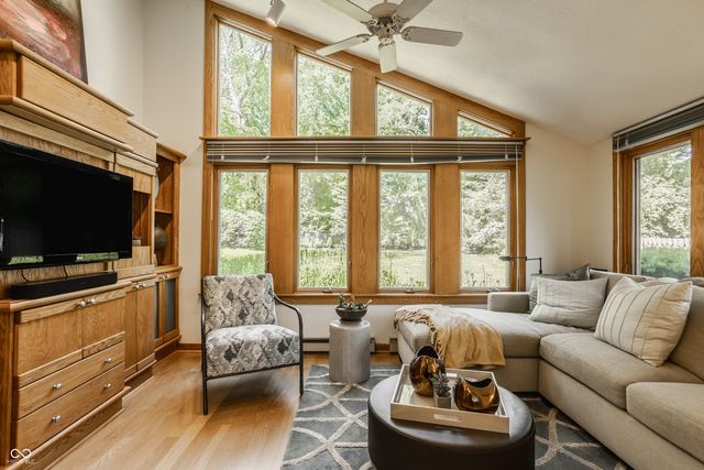 4865 Briarwood Court, Carmel, IN 46033
