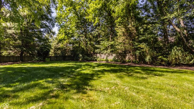 4865 Briarwood Court, Carmel, IN 46033