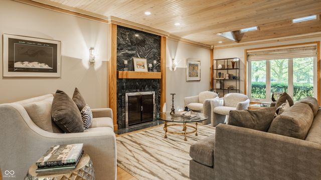 4865 Briarwood Court, Carmel, IN 46033