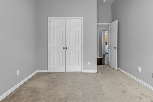 2719 Falcon Trail, Grand Prairie, TX 75052