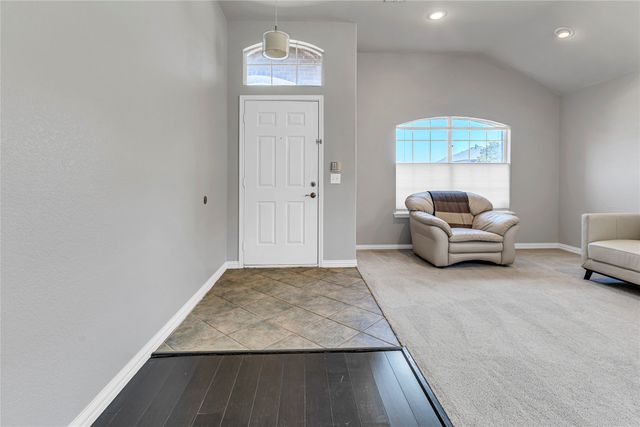 2719 Falcon Trail, Grand Prairie, TX 75052