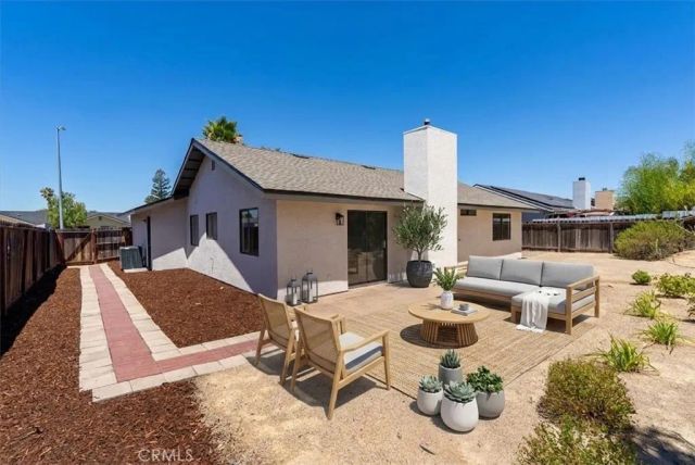 1238 Katherine Court, Paso Robles, CA 93446
