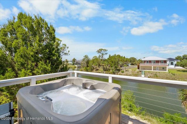 3185 Rose Arbor Drive, Hernando Beach, FL 34607