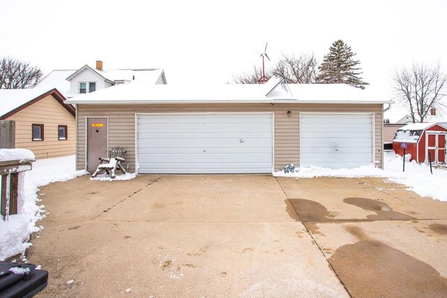 2404 Jackson STREET, Two Rivers, WI 54241