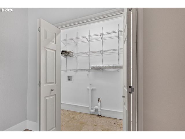 1490 Nw 137TH Ave, Portland, OR 97229