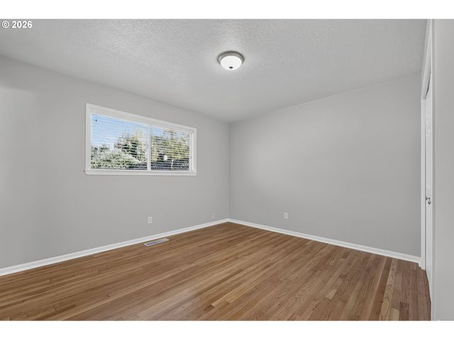 1490 Nw 137TH Ave, Portland, OR 97229