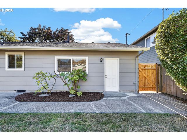 1490 Nw 137TH Ave, Portland, OR 97229