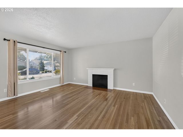 1490 Nw 137TH Ave, Portland, OR 97229