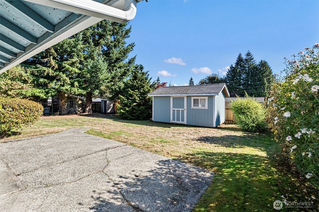 16812 123rd Avenue SE, Renton, WA 98058