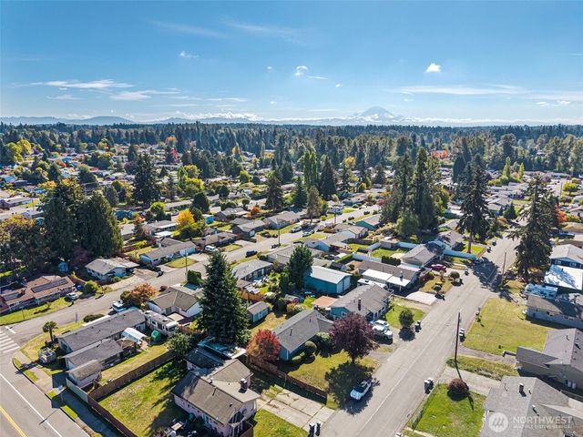 16812 123rd Avenue SE, Renton, WA 98058