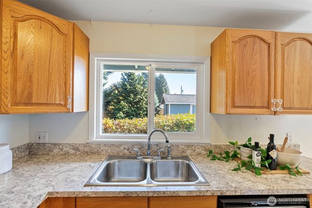 16812 123rd Avenue SE, Renton, WA 98058