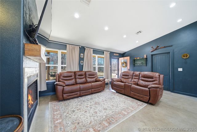 441010 E 345 Road, Big Cabin, OK 74301