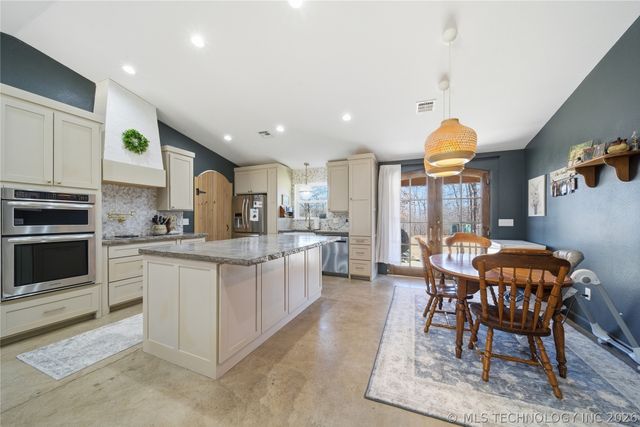 441010 E 345 Road, Big Cabin, OK 74301