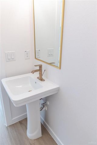 2901 N 51st Street, Mcallen, TX 78501