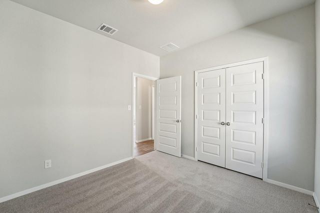 136 Summer DR, Elgin, TX 78621