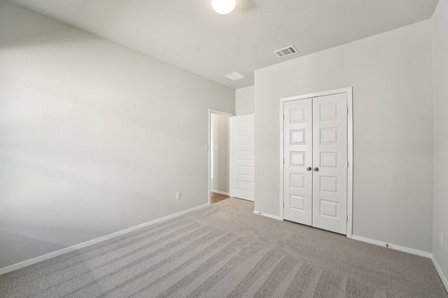 136 Summer DR, Elgin, TX 78621