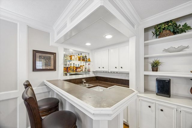 14615 Oak Bluff Court, Houston, TX 77070