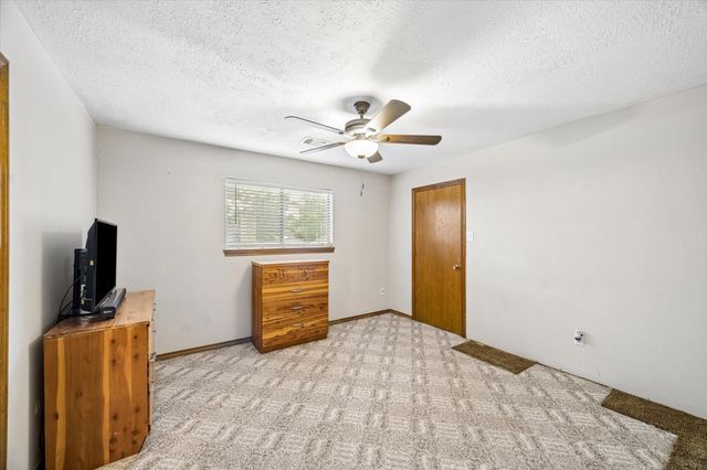 14615 Oak Bluff Court, Houston, TX 77070