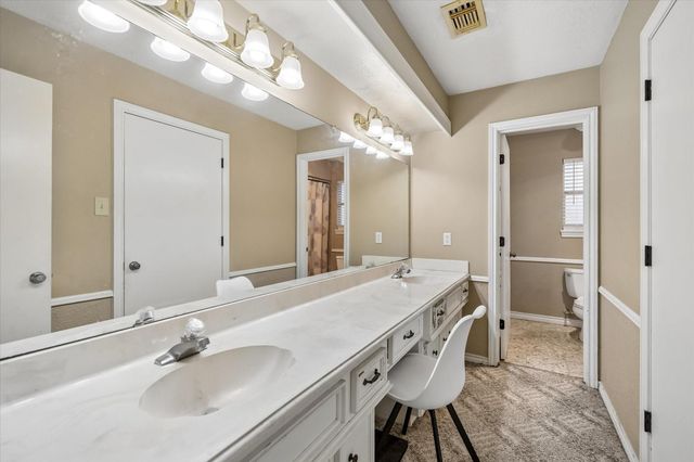 14615 Oak Bluff Court, Houston, TX 77070