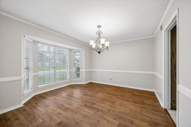 14615 Oak Bluff Court, Houston, TX 77070