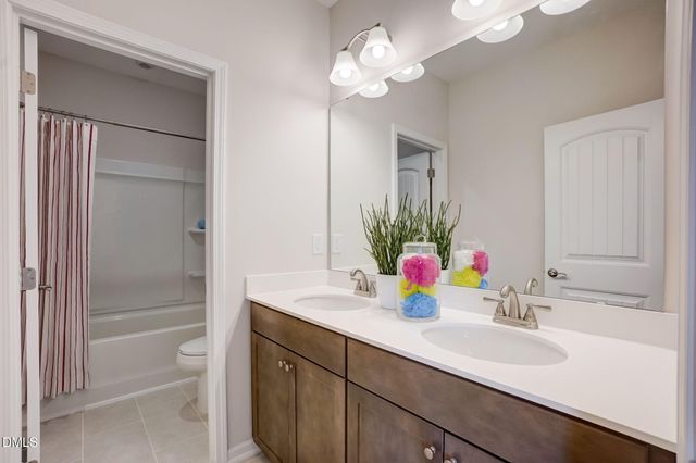 71 Chardonnay Drive, Lillington, NC 27546