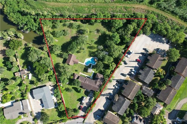 124 Lindale Drive, Brownsville, TX 78521