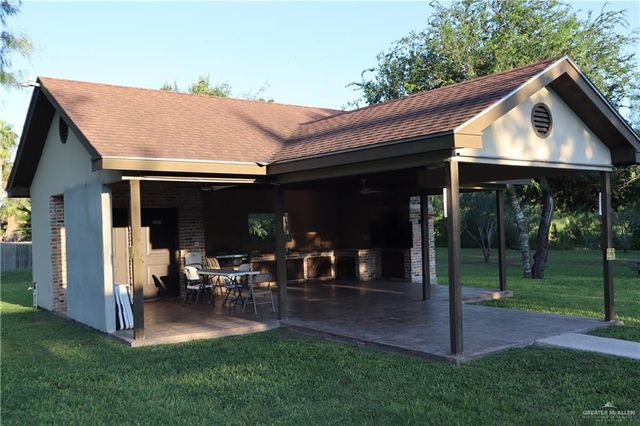 124 Lindale Drive, Brownsville, TX 78521