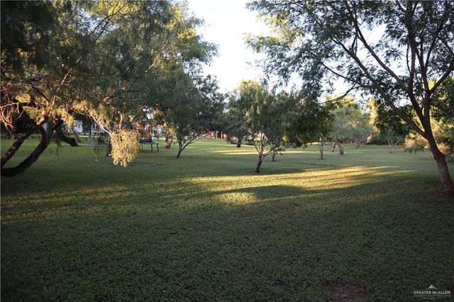 124 Lindale Drive, Brownsville, TX 78521