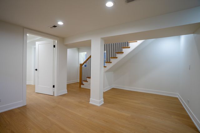 3608 W Wolfram Street, Chicago, IL 60618