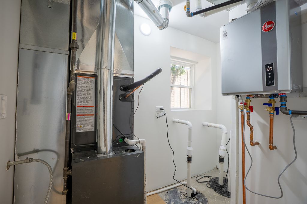 Image 47 of property listing at 3608 W Wolfram Street, Chicago, IL 60618