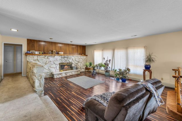 1228 NE Brown Drive, Madras, OR 97741