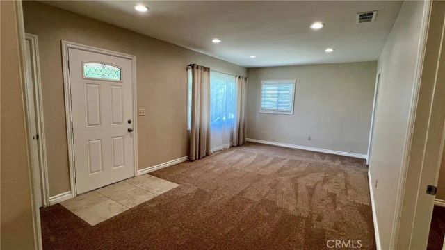 18289 Seville, Fontana, CA 92335