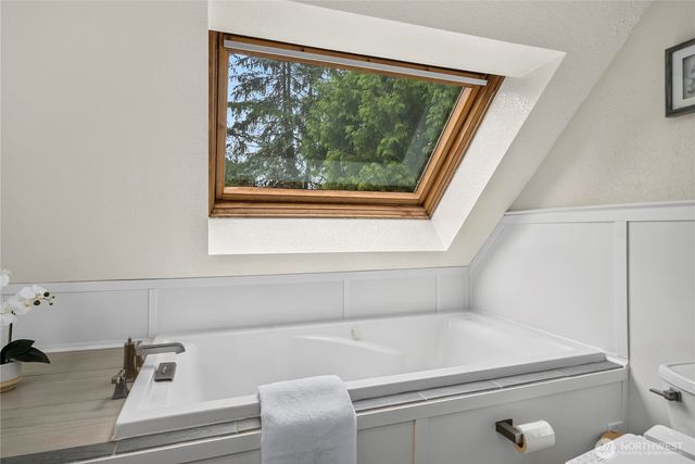 17508 NE 160th Street, Woodinville, WA 98072