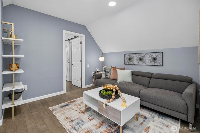 17508 NE 160th Street, Woodinville, WA 98072